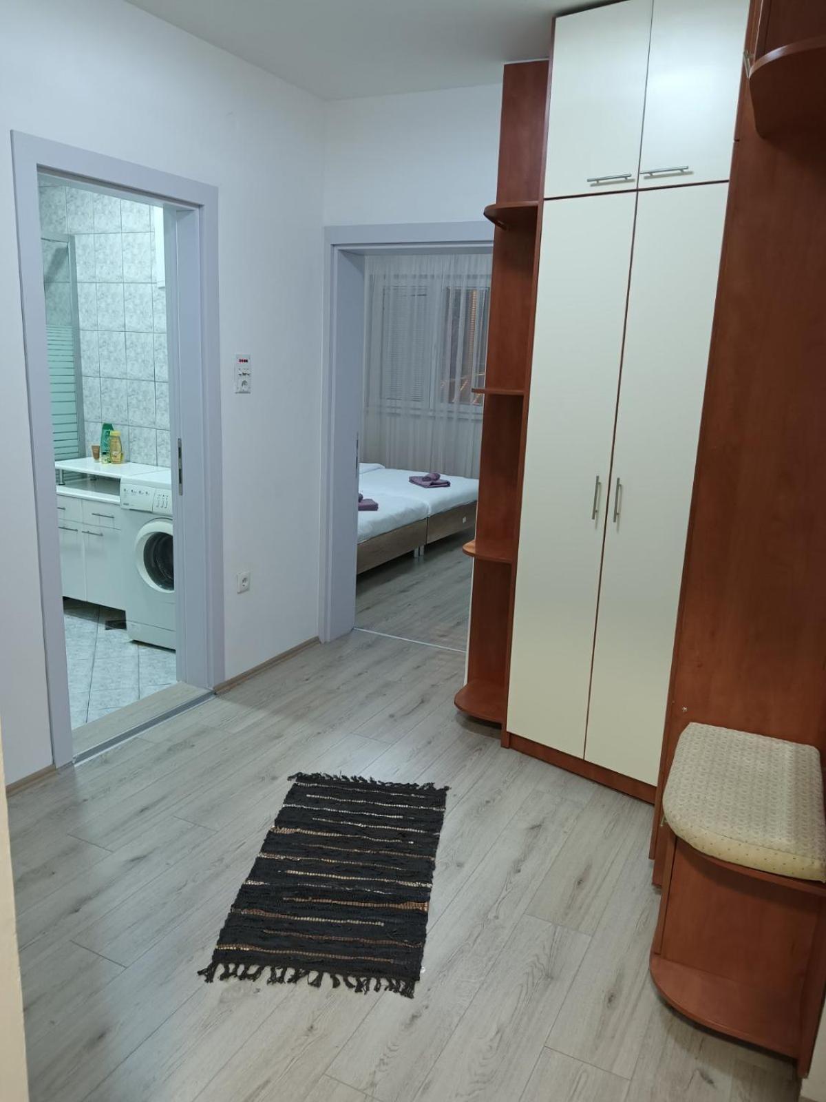 Premium Square Apartment Scopia Exterior foto