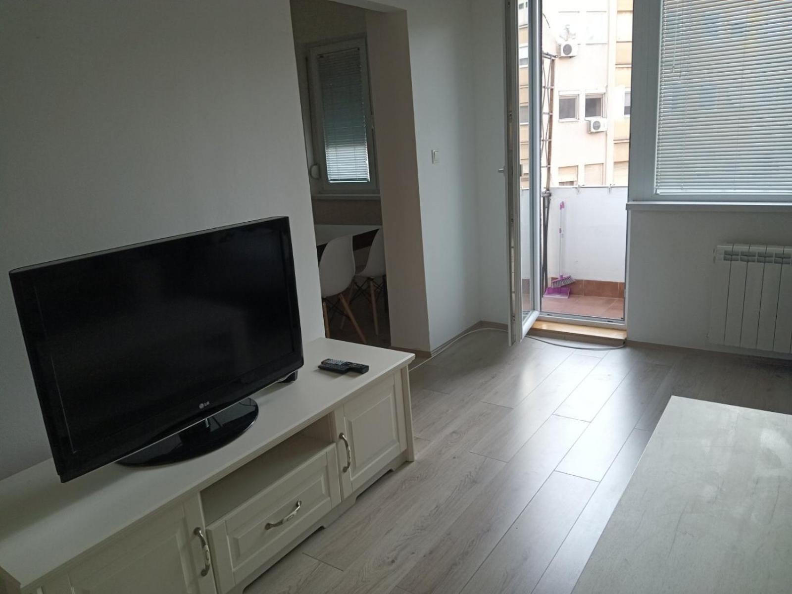 Premium Square Apartment Scopia Exterior foto
