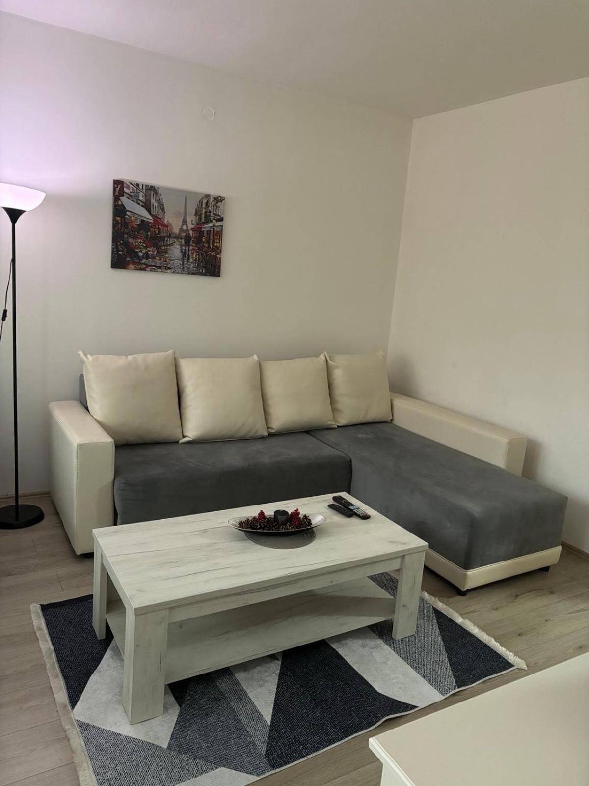 Premium Square Apartment Scopia Exterior foto